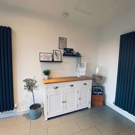 Clover Cottage Beeley Luaran gambar