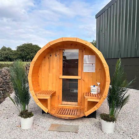 Clover Cottage Beeley Luaran gambar